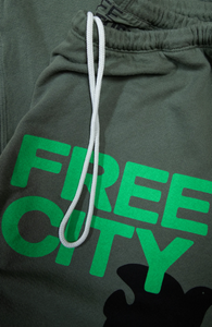 FREE CITY LARGE 3/4 sweats - PUTTY