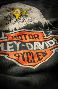 MADEWORN HARLEY DAVIDSON EAGLE UNISEX CLASSIC CREW SWEATSHIRT IN COAL